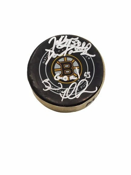 Brad Marchand 波士顿棕熊队目标评分,三签名! Perfection Line冰球  — 第 1/1 张图片