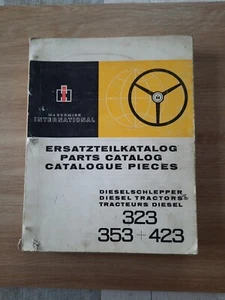 IHC MC Cormick Schlepper 323  353  423 Ersatzteilkatalog 1968 463 Seiten Origina - Bild 1 von 10