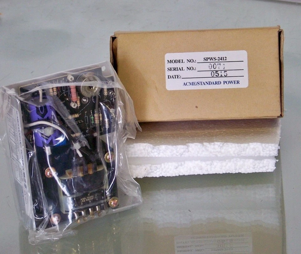Fuente de alimentación SPWS-2412 Acme 100-240 VAC entrada a 24VDC @1.2AMP 30 w salida Foto 1 de 1