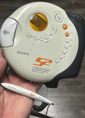 Reproductor de CD portátil Sony S2 Sports Walkman radio meteorológica/AM/FM D-FS601 ¡raro XLNT! Foto 1 de 4