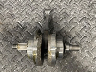 Honda CB125 CB125S CB 125 1984 motor cigüeñal Foto 1 de 4