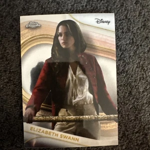 Disney Topps Chrome 2025 - #4 Elizabeth Swann ✨ - Bild 1 von 2