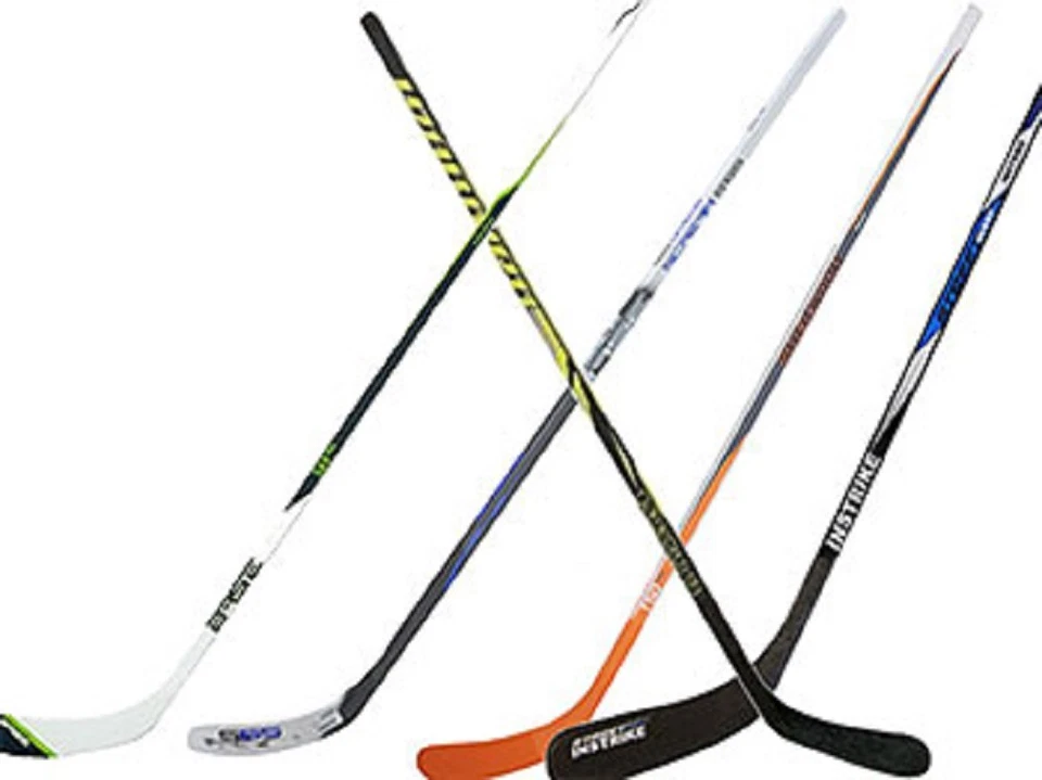 Schläger-Restposten Holz für Hockey, wahllos aus dem Regal - Bild 1 von 1