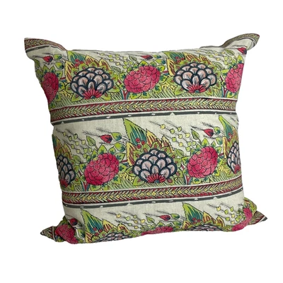 John Robshaw Painted Ganika Patterned Throw Pillow NEW - Imagem 1 de 4