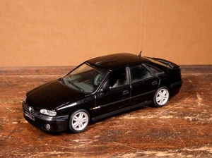 Vitesse Renault Safrane biturbo negro promoción 1:43 coche modelo diecast - Imagen 1 de 6