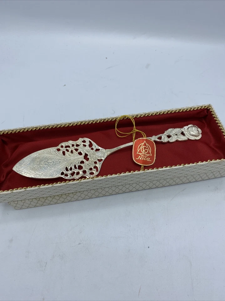 Talheres de prata alemã Nica Pie Server vintage floral rosa 7 3/4" com etiqueta e caixa - Imagem 1 de 4