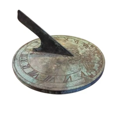 Reloj de sol de lujo con hermoso patrón para jardín y patio | 12" pulgadas - Imagen 1 de 4