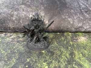 Warhammer 40K Chaos Space Marines Abaddon The Despoiler Primed (#533) - Picture 1 of 7