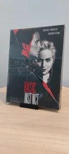 Basic Instinct Cover C (4K Ultra HD + Blu-ray) OVP - Bild 1 von 2