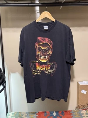 Vintage Misfits Fiend Skull Logo Men’s Size XL Crimson Ghost Classic Punk Rock - image 1 of 4
