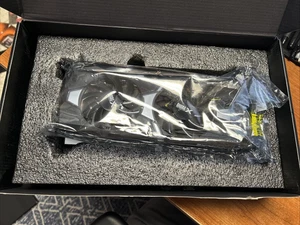 SAPPHIRE Vapor-X Radeon R9 280X 3GB TRI-X WITH BOOST (Apple macOS compatible) - Picture 1 of 3