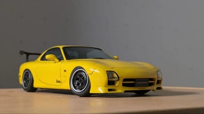 Aoshima 124 RX7 FD3S Acabado Modelo Coche Amarillo Ruedas Personalizadas GT Wing - Imagen 1 de 4