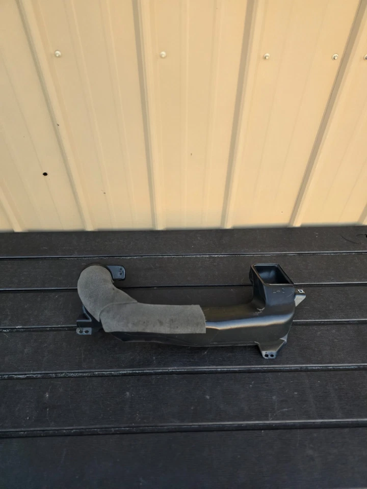 Calentador izquierdo Scion xB 2008-2015 para registrar conducto exterior 55843-12380 OEM Foto 1 de 4