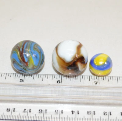 Vintage GLASS PLAYING MARBLE LOT Christensen Agate? CAC Swirl/Flame Rare HTF - Image 1 of 4