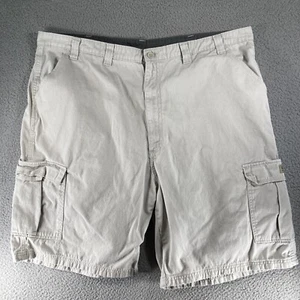 Wrangler Cargo Shorts Men's 44x9.5 Beige Gorpcore Work Outdoors Nature Hiking - Picture 1 of 13