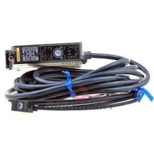 New In Box OMRON E3C-T1A Photoelectric Amplifier - Picture 1 of 1