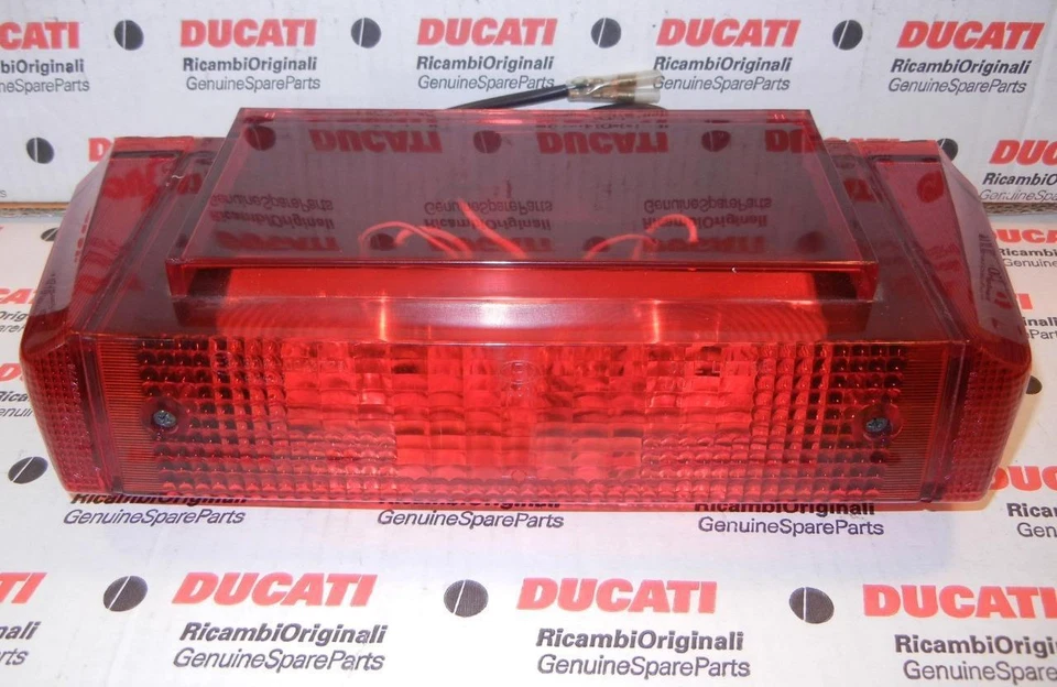 Ducati Paso 750 606 907? Tail Light assembly NOS original 0370-74-100 on housing - Image 1 of 1
