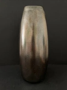 Decorative Modern Vase - Picture 1 of 9