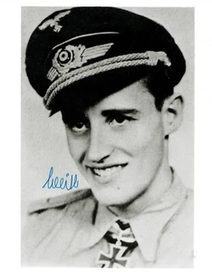 Hans Weik Signed 8x10 Photograph (d) WWII German Ace 36 V - Picture 1 of 1