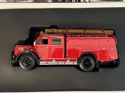 Minichamps 439-141170 1964 Magirus-Deutz 150D10 TLF 16 Fire Feuerwehr Ulm 1/43 - Image 1 of 4