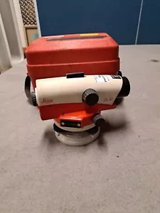 Leica NA728 Automatic Level - Serviced & Calibrated Inc. Carry Case - Picture 1 of 4