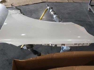 Used Front Left Fender fits: 2015 Lincoln Navigator w/o wheel lip moulding Front - Image 1 of 4