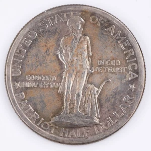 1925 Lexington-Concord Sesquicentennial Commemorative Half Dollar 50c Silver  - Picture 1 of 2