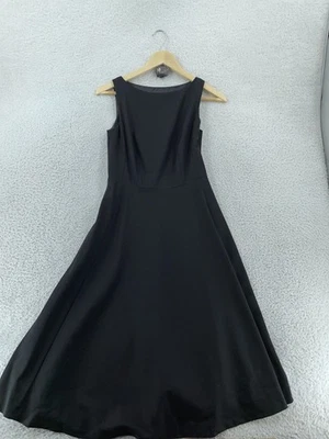 Vestido Banana Republic para mujer 2 negro de lana elástico sin mangas acampanado midi Foto 1 de 4
