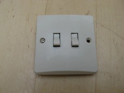 Vintage MK Double Toggle Light Switch Ivory 2 way curved corners a 4BA screw - Image 1 of 3