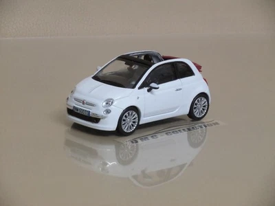 FiAT 500C CABRiO 2009 BiANCO WHiTE MOTORAMA CARARAMA HONGWELL 1/43 - Immagine 1 di 3
