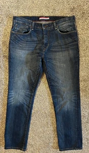 Tommy Hilfiger Straight Leg Blue Denim Jeans 36 x 32 Med Wash Whiskered - Picture 1 of 3
