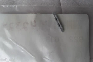 New Apple Macbook 13" SuperDrive Bezel Clip 922-7633 - Picture 1 of 3