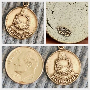 VINTAGE BERMUDA BMco STERLING SILVER RARE ESTATE QUO FATA FERUNT CHARM - Picture 1 of 6