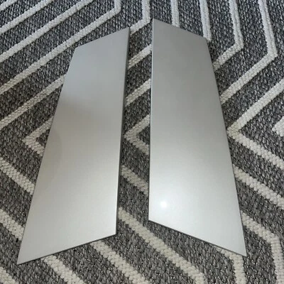 08-12 Buick Enclave White Diamond Pearl RIGHT AND LEFT WINDOW MOLDING TRIM Foto 1 de 4