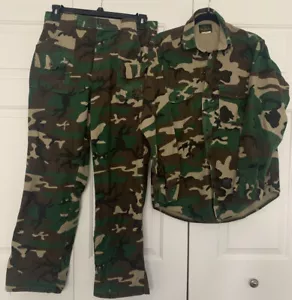 Vintage Deerskin Flannel Mens Camouflage Hunting Shirt & Pants Made USA Med 34 - Picture 1 of 17