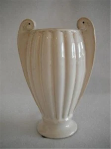 MILANO VASE 6,25" HOCH CREMEFARBEN TOP ZUSTAND - Bild 1 von 5