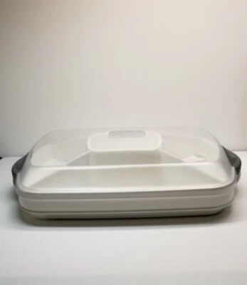 PAMPERED CHEF 2781 CHILLZANNE VEGGIE DEVILLED WITH DIVIDER WITHOUT COLD EGG TRAY - Image 1 of 4