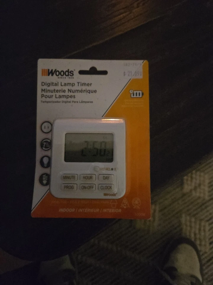 TEMPORIZADOR DE LÁMPARA DIGITAL INTERIOR 7 DÍAS BLANCO - BATERÍA DE RESPALDO AUTOCARGABLE Foto 1 de 1