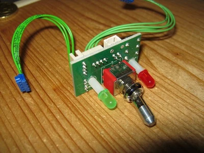 Sicherheitsumschalter Graupner HF-Umsch. 35 40  MHz auf 2,4 Ghz auf HoTT IFS usw - Bild 1 von 2