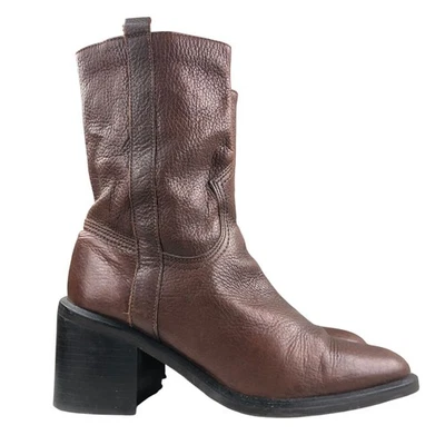 Nicole BRAZIL Women's Size 6.5M Force Brown Leather Pointed Toe Side Zip Boots - Image 1 of 4