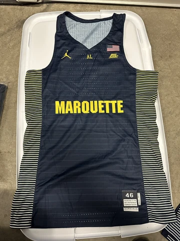Jordan Marquette Golden Eagles BASKETBALL JERSEY NCAA Sz 46 Men’s BIG EAST Cover