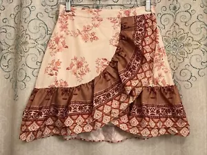 Minigonna da donna Free The Roses foderata floreale a più livelli taglia small (27"x18) - Foto 1 di 4