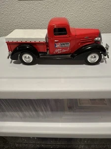 Liberty Sentry Hardware 1937 Chevy Pickup Truck Bank 6,5" Second Edition - Bild 1 von 5