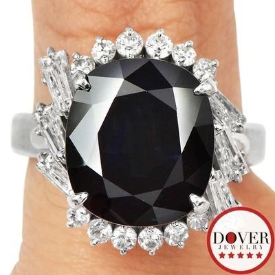 Anillo de cóctel con halo cojín platino zafiro 7,93 quilates diamantes GIA 12,1 gramos sin precio base Foto 1 de 4