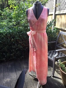 Wrap Dress In Beautiful Pink Thai Silk Size 12 £40 - Picture 1 of 2