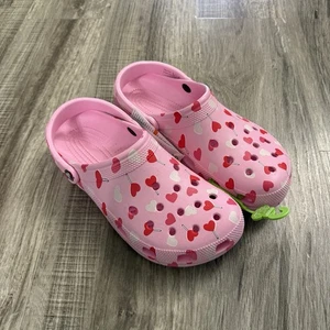 Crocs Classic Vday Clog Valentines Pink Heart Lutscher 209682-6S0 Damen 11 - Bild 1 von 7