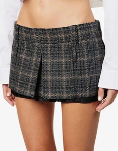 Miu Miu mini skirt pleated runway skirt 40 uk8 rarely worn was £920 ref mp - Picture 1 of 9