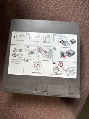 Bomba compresor de aire neumático Audi Q7 Q8 VW Touareg 2007-2022 4L0012615 OEM Foto 1 de 4