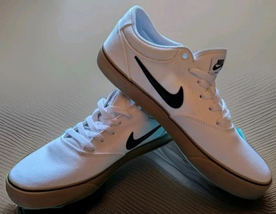 Nike SB Chron 2 Lona Blanca Suela de Goma Para hombres Talla 9.5 Zapatos de Monopatín DM3494 101 Foto 1 de 4
