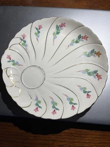 Piatto snack vintage anni 50 Giftcraft bordo oro fiori rosa smerlati - 8 pollici - Foto 1 di 3